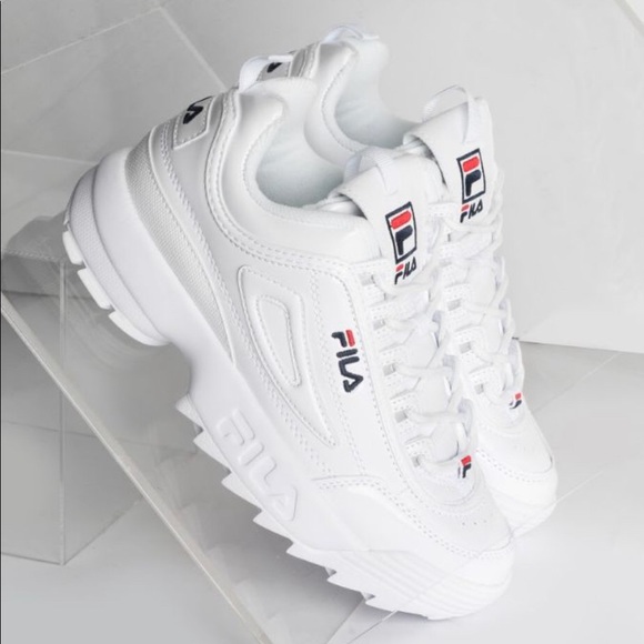 White Fila shoes - Picture 2 of 2